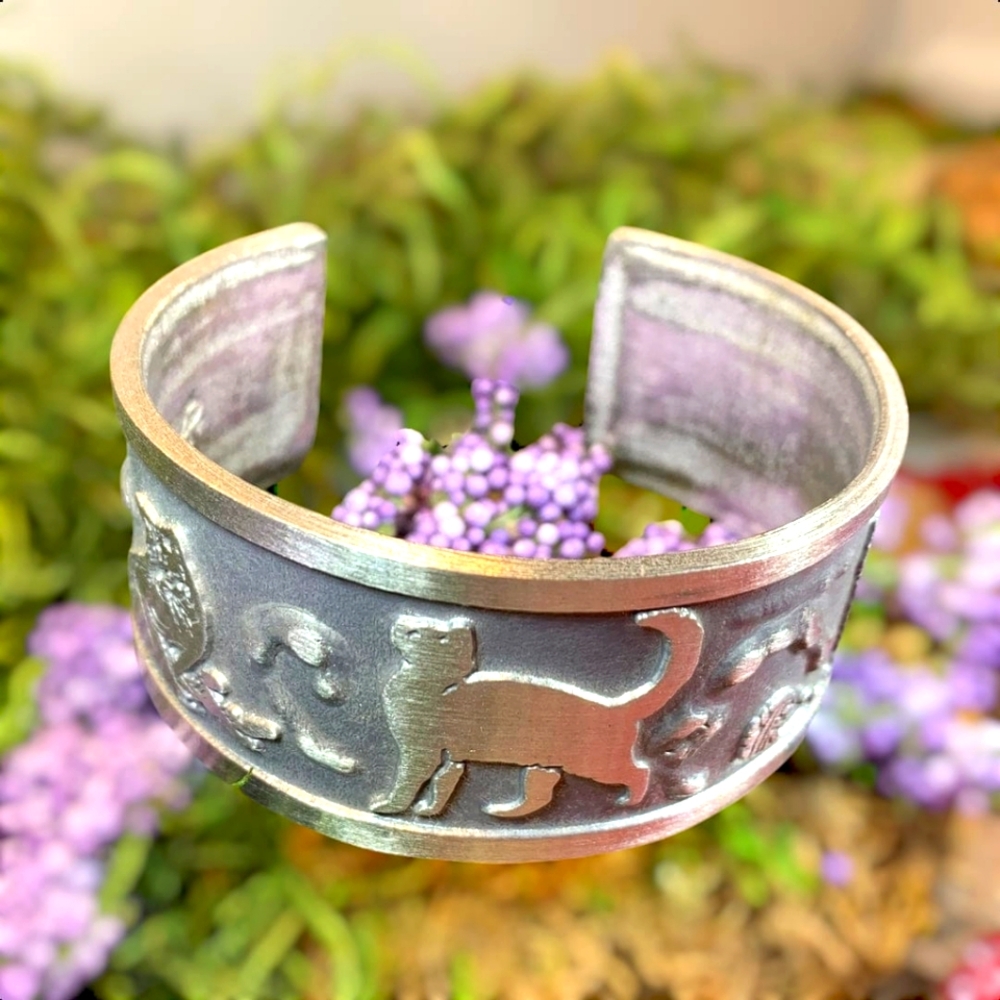 Celtic Cluff Bracelet Stunning Highly Polished Pewter 🐈 Cat Bangle So 😍 Cute
